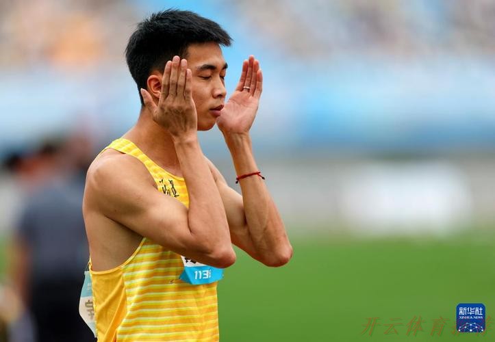 开云网址：龚德滨获得男子400米栏冠军