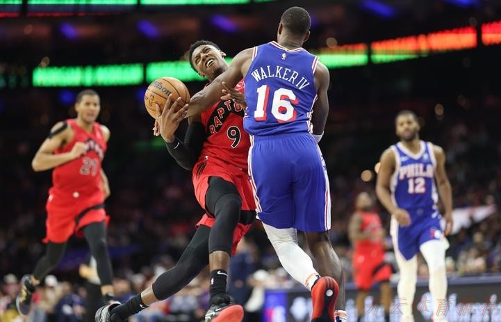 开云体育链接：东西部第七名激战！热火末节攻防锁定胜局送开拓者两连败