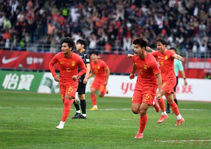 开云官方网站：十二强赛第八轮 中国队1:3负于越南队