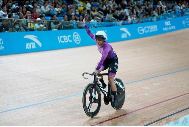 开云体育平台:香港队获得女子麦迪逊赛冠军 开云体育平台:香港队获得女子麦迪逊赛冠军